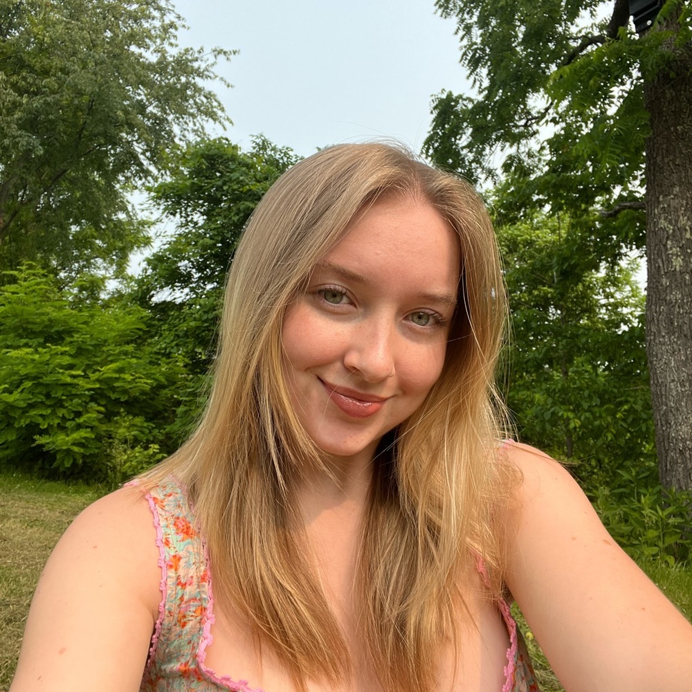 Meet your Posher, Lexi